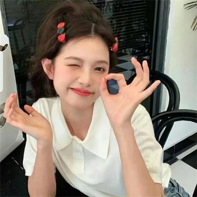 花吃了那女孩